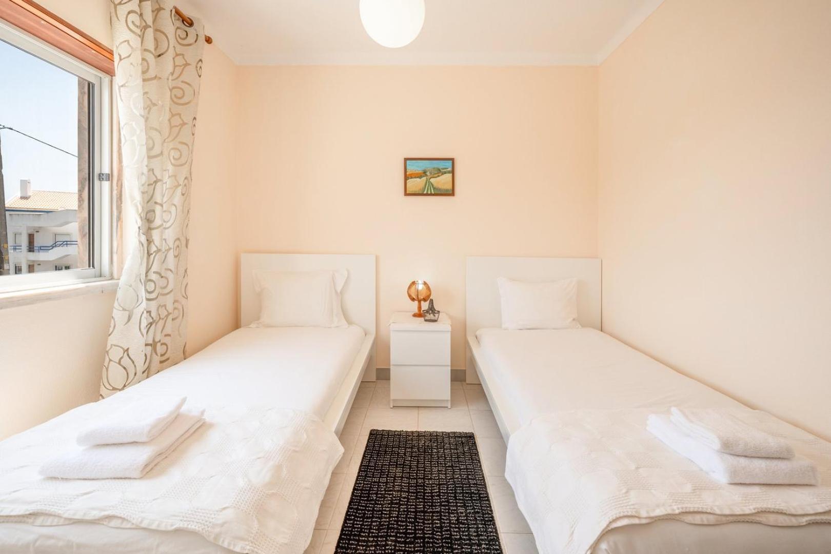 Guestready - Floral Ericeira Residence Eksteriør billede